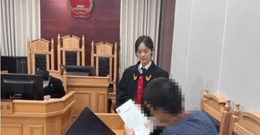 Жінка прожила в шлюбі 5 років, перш ніж дізналася, що її чоловік безробітний (фото)