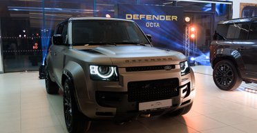 На украинский рынок вышел более мощный конкурент Mercedes-AMG G63 от Land Rover (фото)