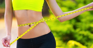 Возвращаем стройность. Как  избавиться от лишней жидкости в жару