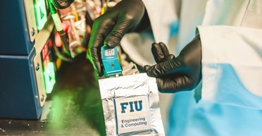 Гаджеты смогут работать дольше: ученые создали прорывной литий-серный аккумулятор