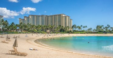 Только для своих. Где отдыхают жители Турции, Греции, Италии и Грузии и сколько они платят за это