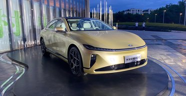 В Китае презентовали электромобиль по цене Skoda Octavia с запасом хода свыше 700 км (фото)