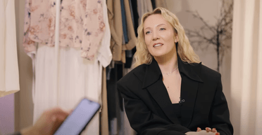 "Аж тремтів": дружина Кошового розповіла про їхнє знайомство та перший поцілунок (фото, відео)