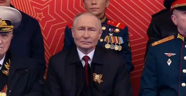 "Помітно постарілий": ЗМІ обговорюють, який вигляд мав Путін на найкоротшому параді в історії РФ