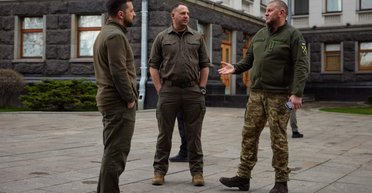 Про Марʼяну та Валєру. Кому Зеленський довіряє найбільше та чи є серед його команди головнокомандувач