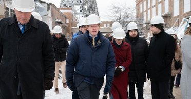 Сенаторы США выступили во время метели в Одессе: пообещали новые санкции против РФ