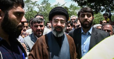 "Многие люди так говорят": ЦРУ сообщило Трампу, что новый лидер Ирана является геем, — СМИ