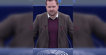 "Містере Трамп, ідіть до біса": данський депутат вилаяв президента США через Гренландію (відео)