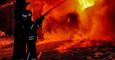 РФ атаковала Украину баллистикой и БПЛА: пострадали 12 человек, среди которых 2 детей (фото, видео)