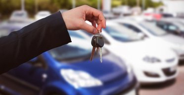 Продаж авто в Україні: скільки податків має заплатити власник