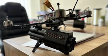В Україні створили дрони з шестиствольними гарматами: як вони нищать ЗС РФ