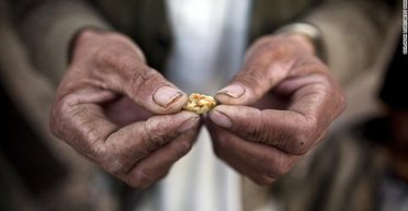 РФ при помощи "Вагнер" зарабатывает миллиарды на золоте из Африки, — расследование (фото)