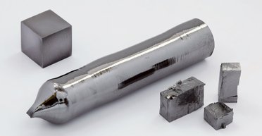 Простая технология извлекает ценный металл из отходов: она может быть на вашей кухне