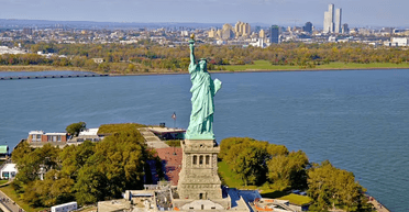 У США поскаржилися на дивні "вібрації" після таємничого спалаху світла в небі, — Mirror