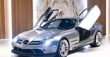 На продажу выставили эксклюзивный суперкар Mercedes Майкла Джордана (фото)