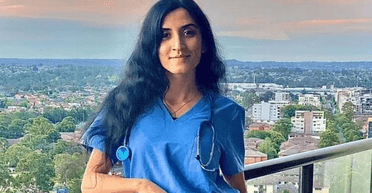 Тисячі людей могли постраждати : жінка видавала себе за лікарку і давала поради в TikTok