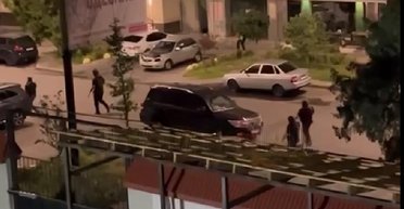 У Росії знову повідомили про стрілянину в Махачкалі: що кажуть у МВС (відео)