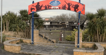 Від атракціонів до руїн: як популярне місце відпочинку перетворилося на гору сміття (фото)