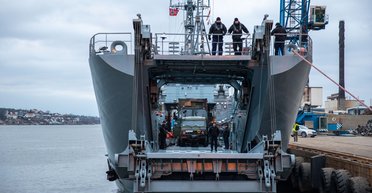 В Австралии капитан судна пытал, избивал и загонял в рабство членов экипажа, — СМИ