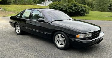 Гость из 90-х: обнаружено культовое спортивное авто из США в новом состоянии (фото)