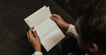 Усього одне слово: чоловік переїхав у новий будинок і отримав дивного листа (фото)