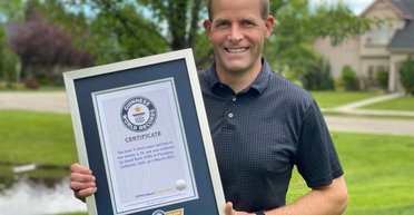 Американец установил рекорд, играя ртом в пинг-понг со стеной (видео)