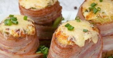 Картопля в беконі з сиром: смачний обід за годину