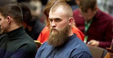 Благодарил Азарова и читал Евангелие: беглый нардеп Дмитрук выступил в России (видео)