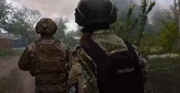 "Наших отбили из окружения": ВС РФ находятся на окраинах Волчанска, — боец ВСУ (видео)