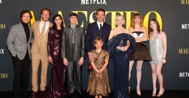 Шестирічна донька Ірини Шейк і Бредлі Купера дебютувала на червоній доріжці