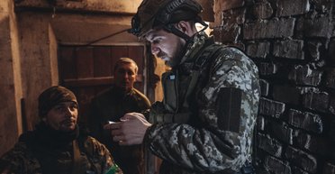 В Украине тестируют новое средство против "глушилок" РФ: как помогают простые смартфоны