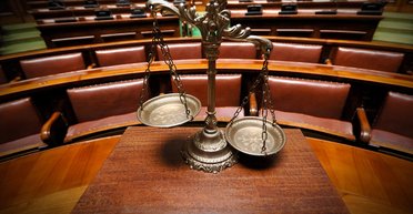 Зачем на суды пенять. Ющенко, Витренко и мэр Омельченко: кто и когда пытался оспорить результаты выборов в Украине