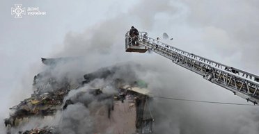 Усе в одну мить: у Полтаві військовий пенсіонер втратив усю сім'ю після ракетної атаки ЗС РФ (відео)