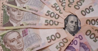 Курс гривны полностью зависит от НБУ. Так будет ли радикальная девальвация?