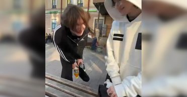 Слушали музыку РФ после удара по Сумах: полиция отыскала подростков и 20-летнего юношу (фото)