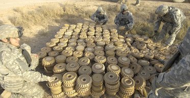 Байден схвалив передання Україні нестійких мін, які можуть уповільнити наступ РФ, — WP