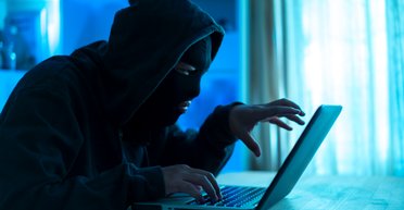 Збій у роботі: "Монобанк" опинився під наймасштабнішою DDoS-атакою (фото)