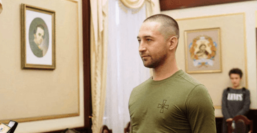 "На меня повесили эту корону": автор фразы-хита про крейсер "Москва" раскрыл новые детали истории