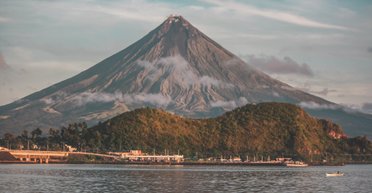 На Філіппінах потужний землетрус, у Японії — загроза цунамі (відео, інфографіка)
