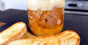 Домашня тушонка без автоклава: рецепт від одесита (відео)