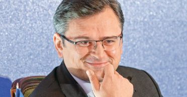 "Тяжелые переговоры": Кулеба назвал дипломата, которого хотел ударить в лицо (видео)