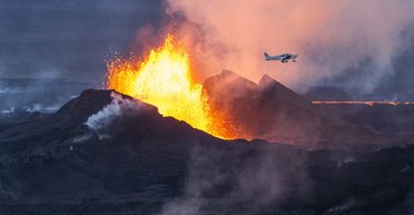 Может повториться хаос 2010 года: один из крупнейших вулканов Исландии готовится к извержению