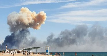 "Туризм полностью исчез": взрывы в Крыму вынуждают россиян искать безопасные курорты, — CNN