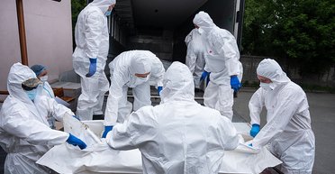 Складне, трагічне, необхідне: як запровадити ефективні сучасні алгоритми ідентифікації тіл загиблих воїнів ЗСУ