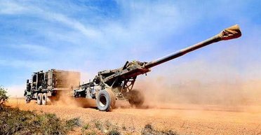 Б'ють авіабомбами і далекобійною зброєю: Зеленський розповів про основні труднощі на фронті