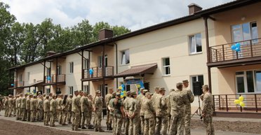 Військовослужбовцям ЗСУ можуть компенсувати витрати на оренду житла: які умови