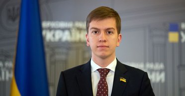 Нардеп от "Слуги народа" подрался в поезде с россиянином: все подробности (фото)