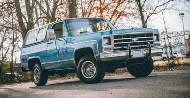 Гість із 70-х: виявлено культовий 45-річний позашляховик без пробігу (відео)