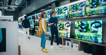 LCD проти OLED: телевізори з якою технологією дисплеїв працюють краще