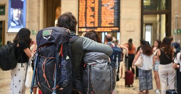 Для безпечних подорожей: чому важлива туристична страховка і який захист гарантує